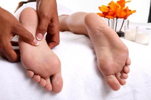 foot_massage_118746022